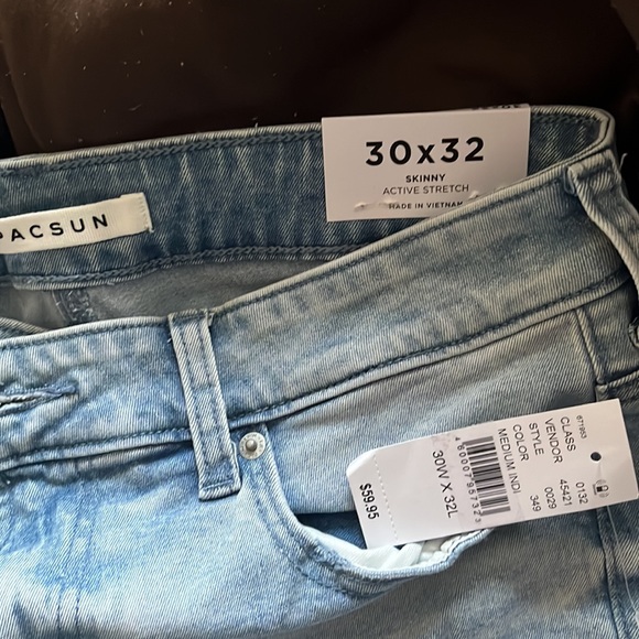 Pacsun Jeans 30x32 - Picture 4 of 4